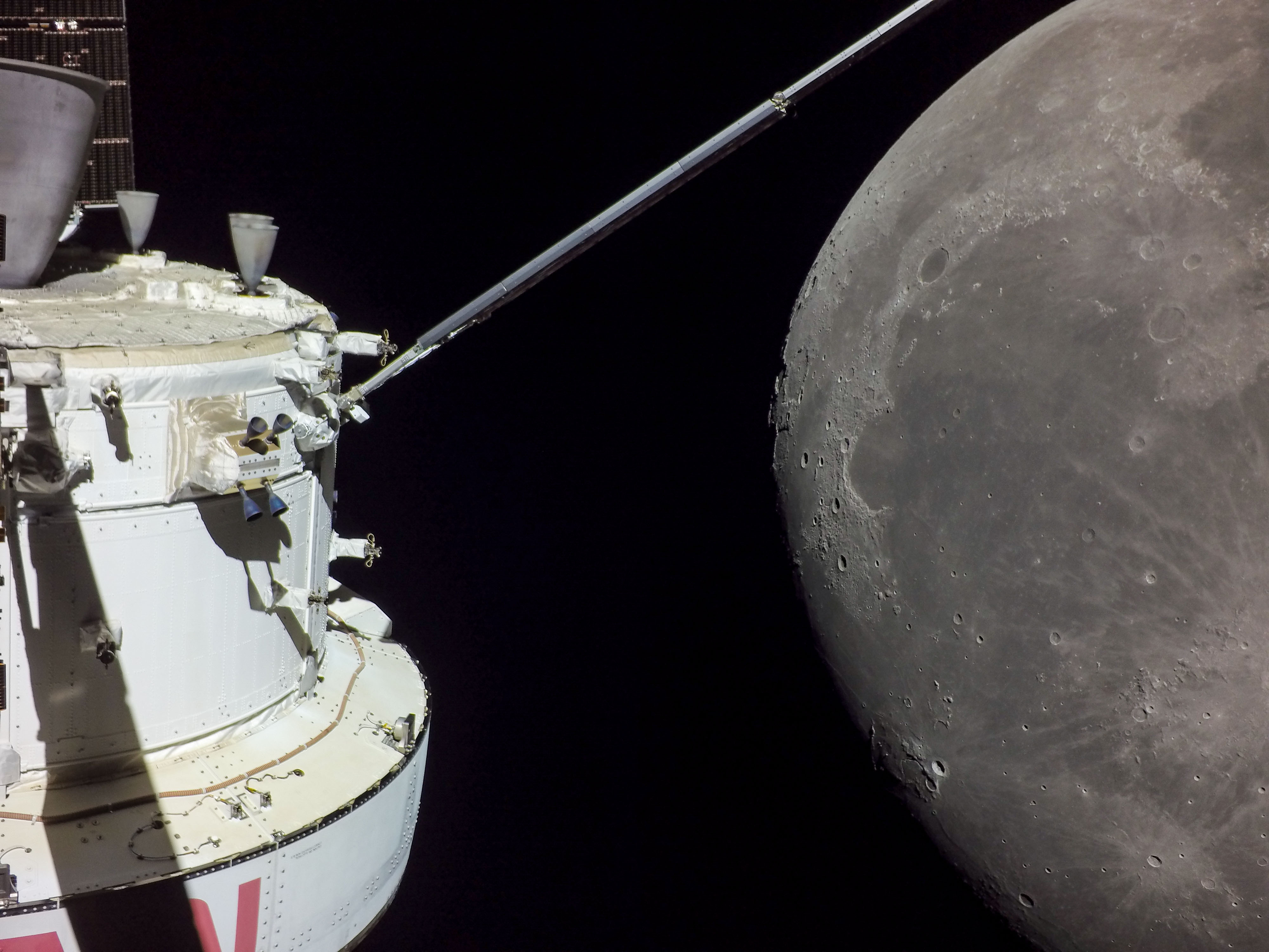 Orion spacecraft near the Moon